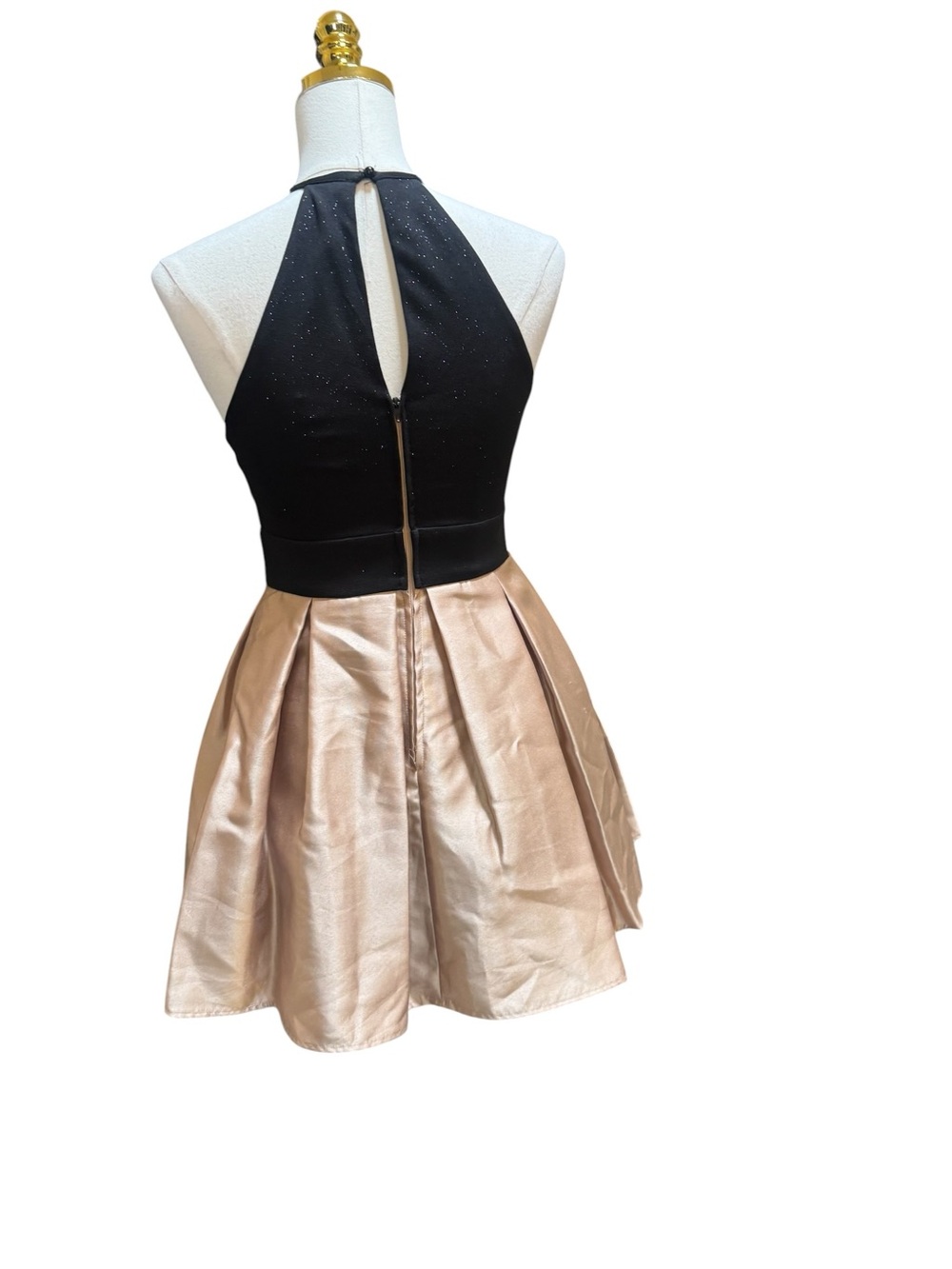 Teeze Me Black Gold Glitter Halter Fit & Flare Party Dress Juniors Size 3 - Picture 6 of 6